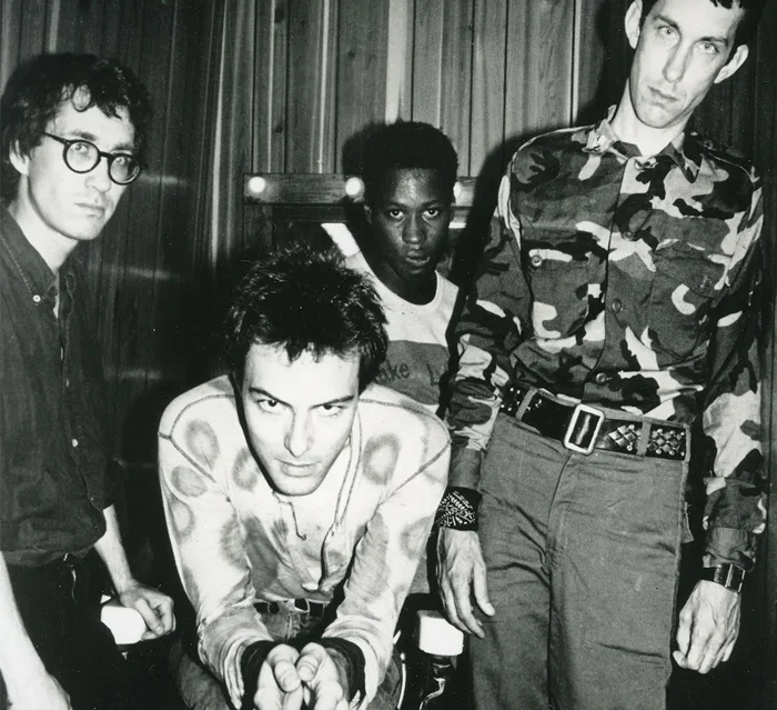 A lendária banda punk que foi parar no tribunal por causa de um encarte “proibido”