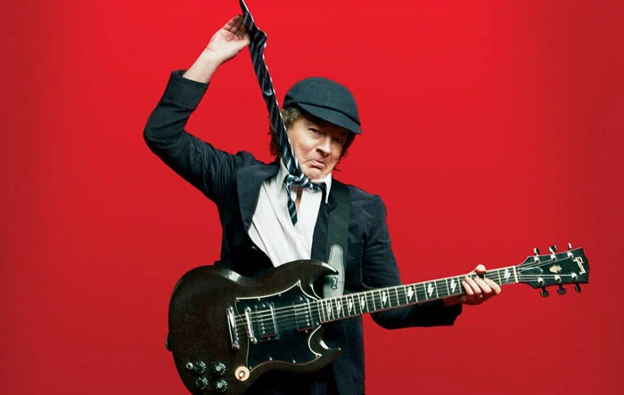 A música do AC/DC que Angus Young disse que preferia que nunca tivesse sido lançada