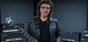 Tony Iommi (Black Sabbath) anuncia seu primeiro álbum solo em 21 anos, From The Dark