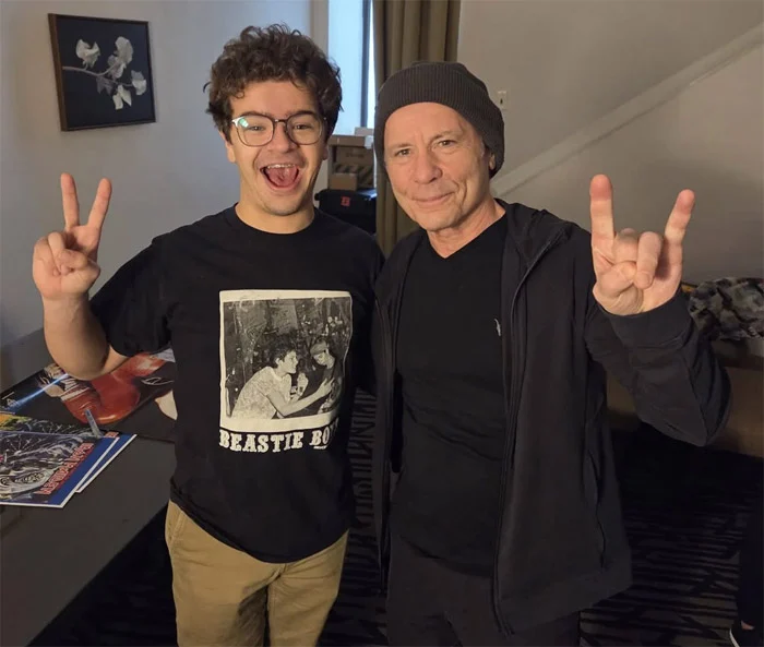 Bruce Dickinson encontra “Dustin”, de Stranger Things; “Coisas estranhas em New Jersey”