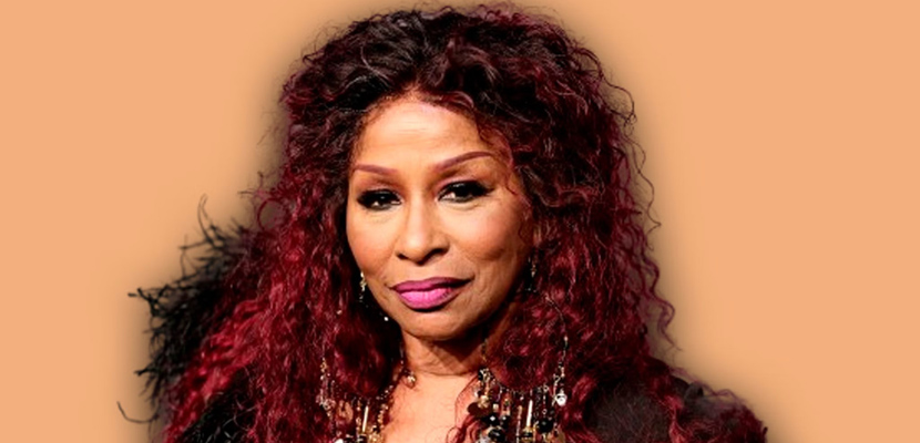 Chaka Khan é taxativa sobre as pop stars sexualizadas: “Compensam o que não têm”