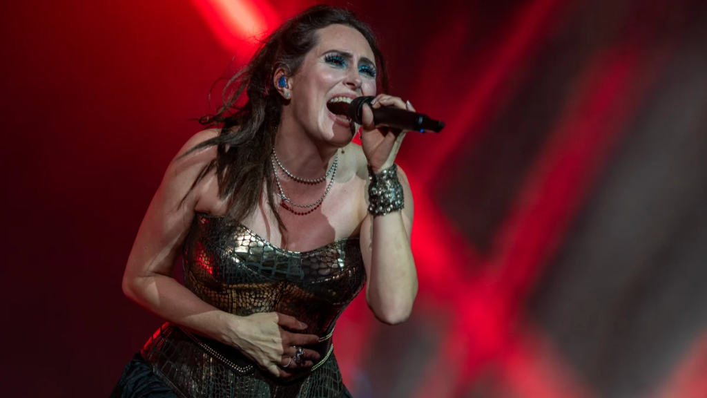 Entrevista: Within Temptation comenta fãs brasileiros, novo álbum e visão política
