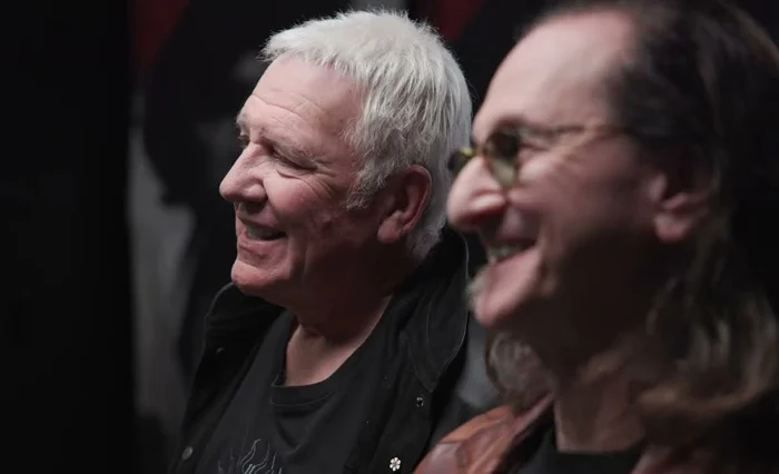 Geddy e Lifeson contam o momento em que quase desistiram de Anika Nilles para o Rush