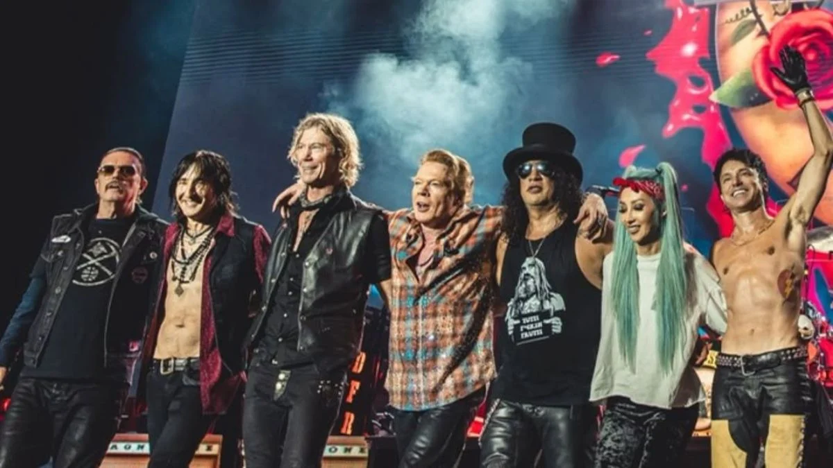 Guns N’ Roses: Tecladista Melissa Reese não participará de turnê que vem ao Brasil