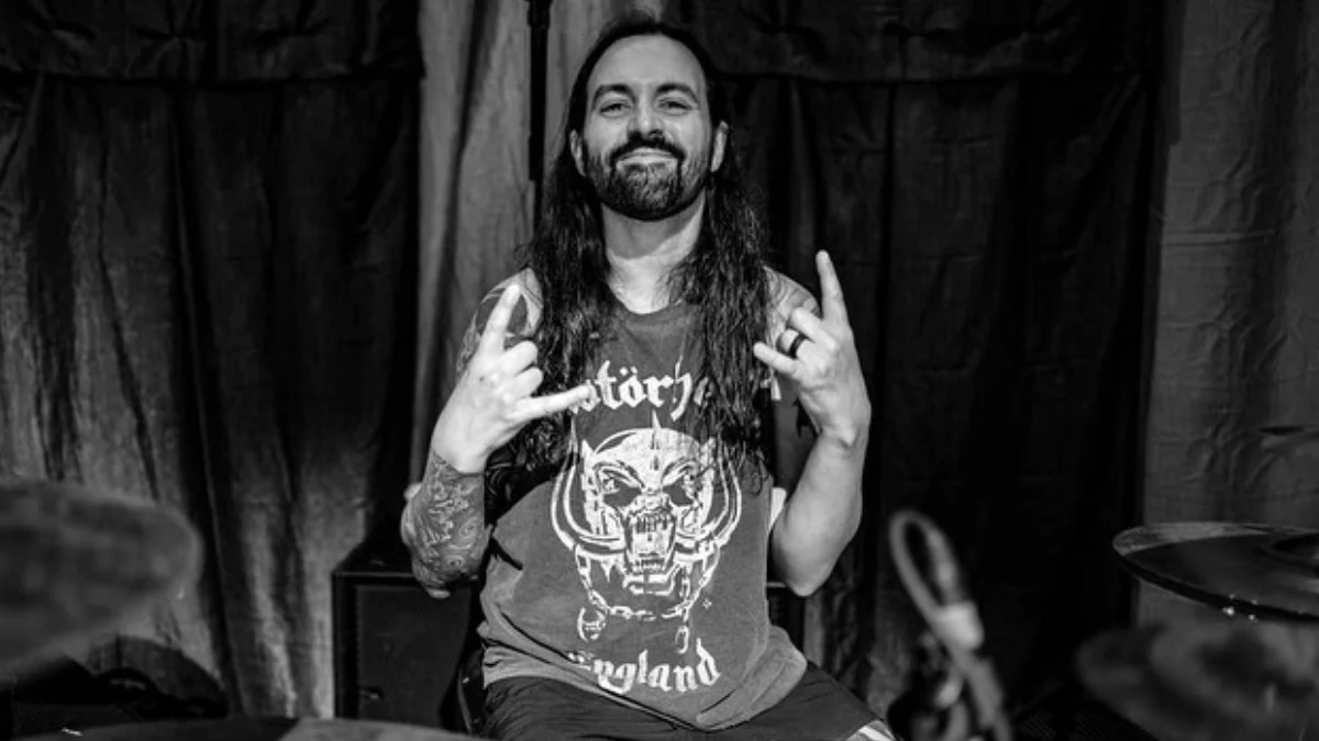 Jay Weinberg, ex-Slipknot, venderá itens pessoais usados ao longo da carreira