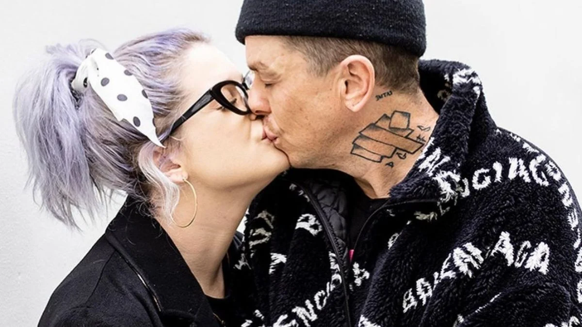 Kelly Osbourne e Sid Wilson terminam noivado após 7 meses, diz tablóide