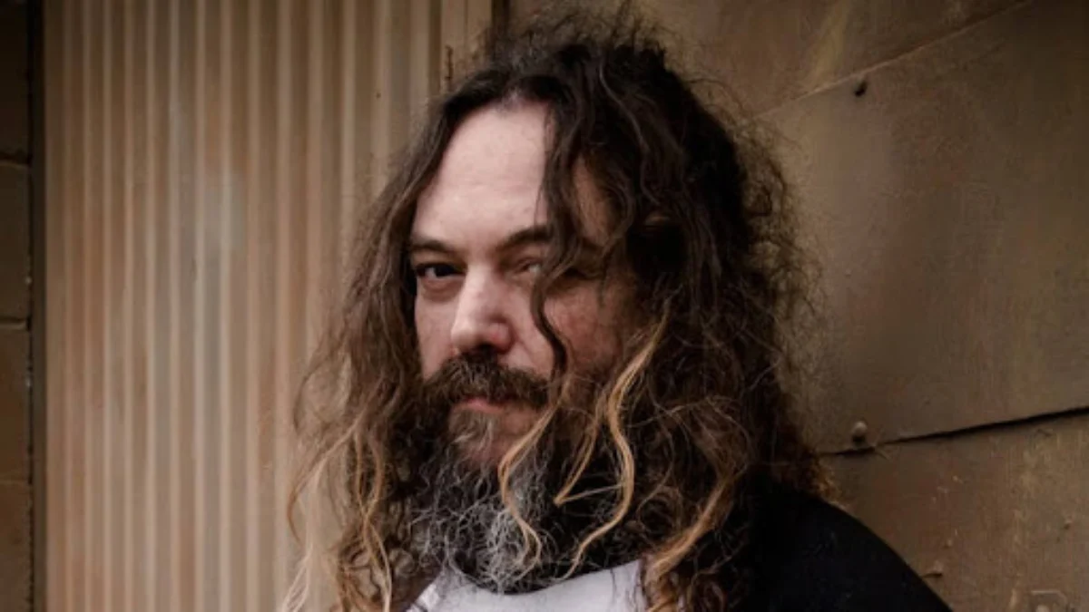 Max Cavalera elege os 10 álbuns que definem sua trajetória