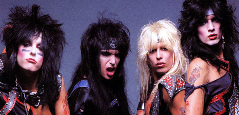 Nikki Sixx fica bravo após fã xingar Vince Neil de gordo e falar que ele não sabe cantar