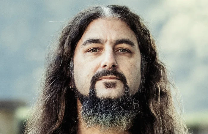 O disco que apresentou o thrash metal a Mike Portnoy, baterista do Dream Theater