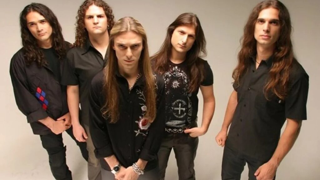 Reunião do Angra: Rafael Bittencourt fala sobre Bangers Open Air, legado de Andre Matos e mais