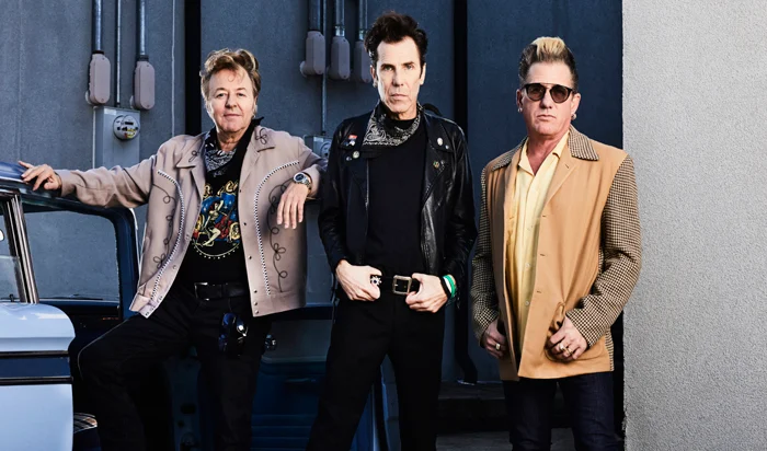 Stray Cats anuncia volta à estrada após recuperação de Brian Setzer