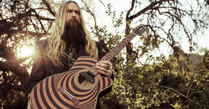 Zakk Wylde revela qual música fez ele querer pegar na guitarra; “foi antes do ensino médio”
