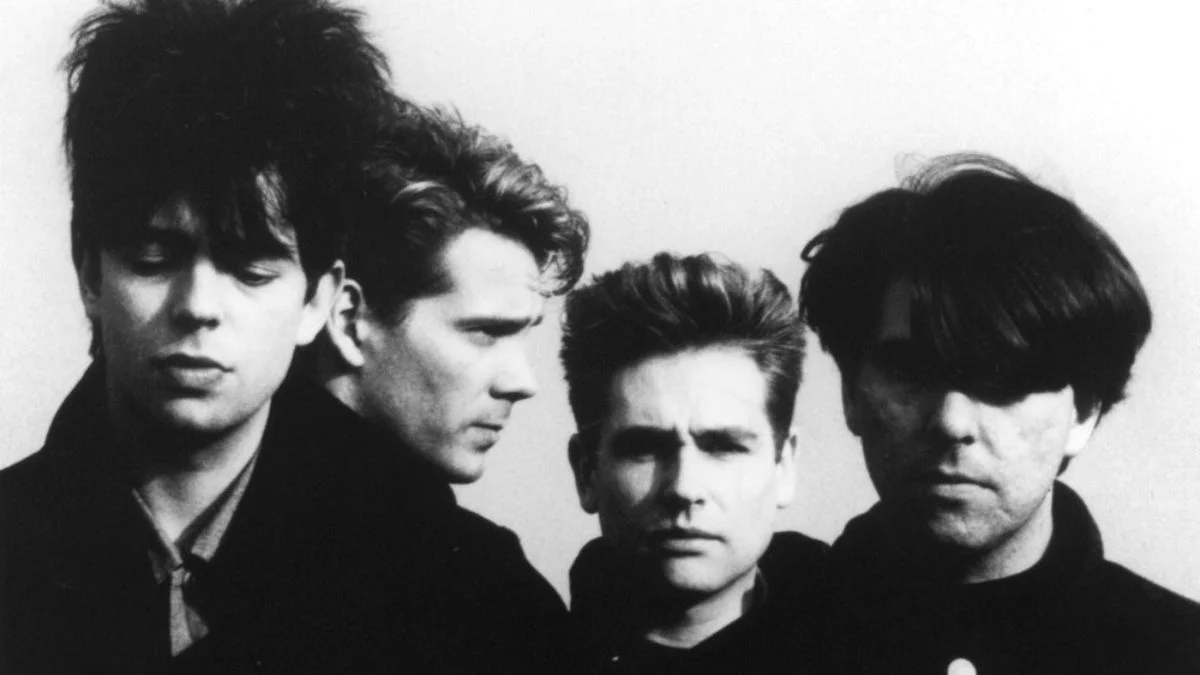 A extensa relação do Echo & the Bunnymen com o Brasil e as interpretações de clássicos