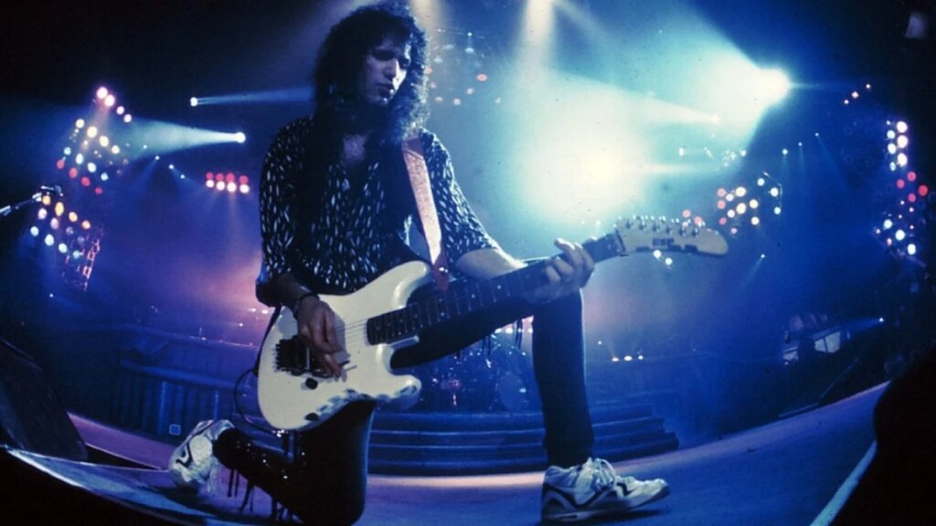 Bruce Kulick, ex-guitarrista do KISS, se recupera após cirurgia cardíaca