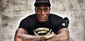 Derrick Green (Sepultura) conta que a ideia original para a turnê de despedida partiu de Andreas Kisser