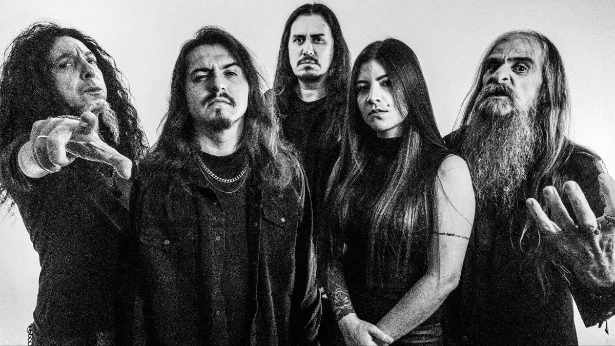 Korzus anuncia Jéssica Falchi e Jean Patton como guitarristas e lança single