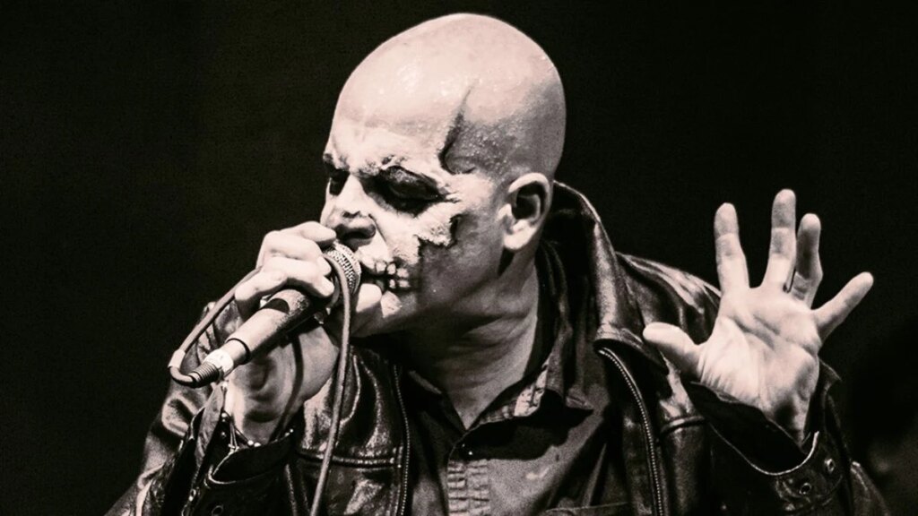 Michale Graves diz não poder mais atuar no cenário punk rock: “Sou odiado”