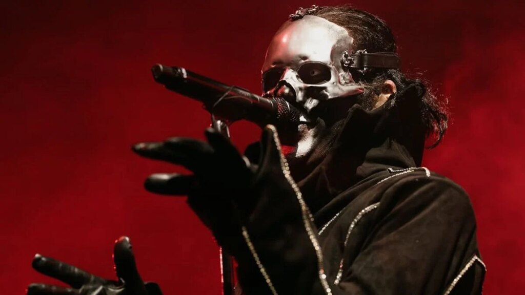 Tobias Forge, do Ghost, denuncia perseguição: “Quero que ela me deixe em paz”