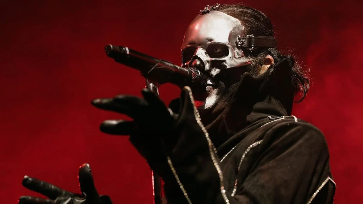 Tobias Forge, do Ghost, denuncia perseguição: “Quero que ela me deixe em paz”
