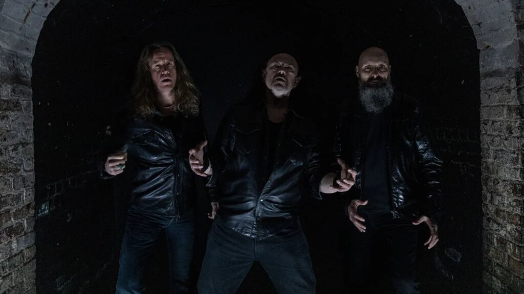 Venom lança novo álbum ‘Into Oblivion’ após jejum de 8 anos