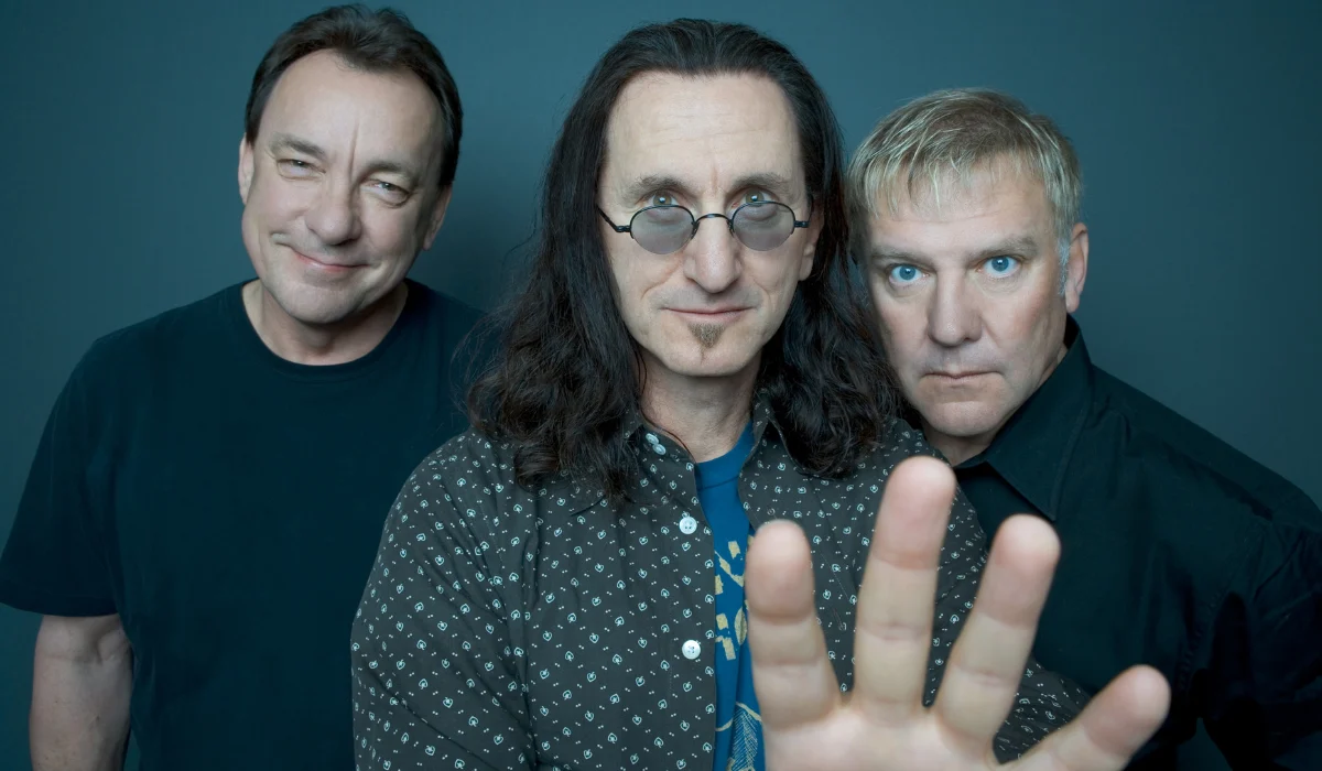 Geddy Lee repudia bateristas que procuraram o Rush após morte de Neil Peart