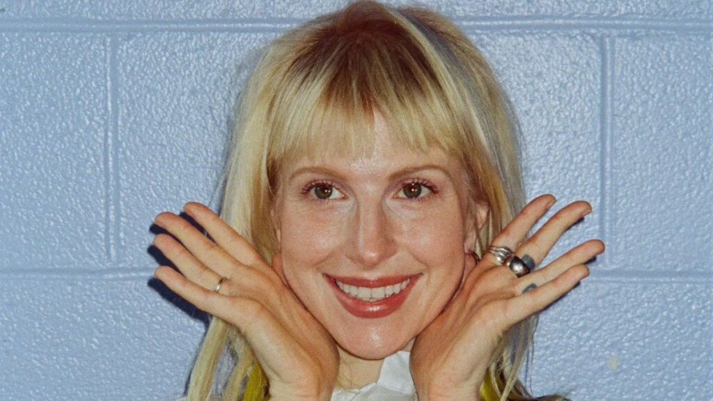 Hayley Williams anuncia show no Rio de Janeiro após esgotar 2 datas em São Paulo