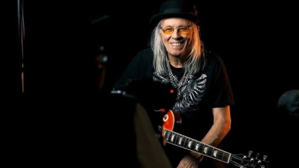 Morre Luiz Carlini, guitarrista de Rita Lee, aos 73 anos