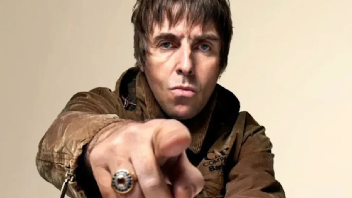 Liam Gallagher xinga brasileiro após crítica a “Wonderwall” na Copa do Mundo