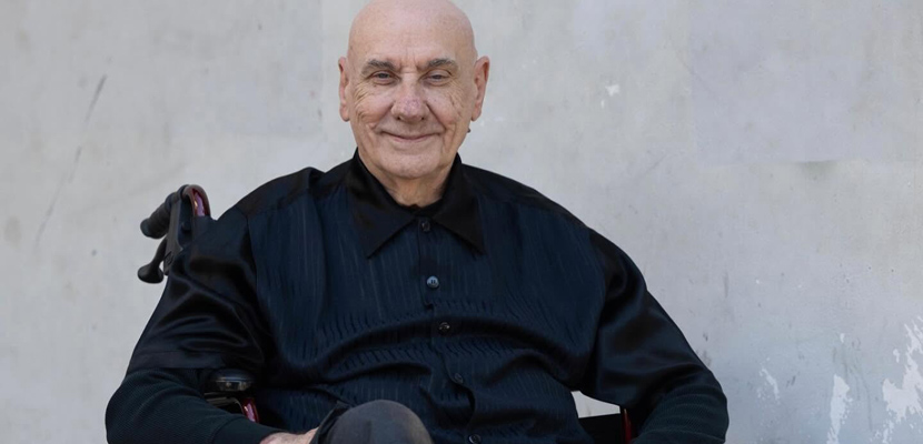 Bill Ward (Black Sabbath) assume a necessidade de usar cadeira de rodas e dispara: “Não estou doente e nem desistindo”