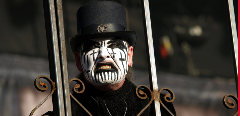 King Diamond se despede do guitarrista Andy La Rocque e dá boas-vindas a Gus G.