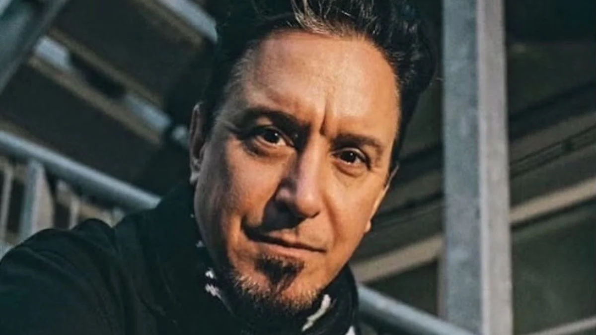 Morre Lou Koller, vocalista do Sick Of It All, aos 59 anos