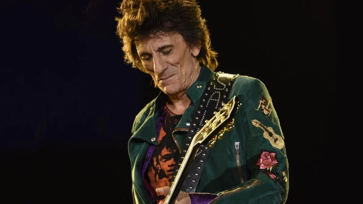 Ronnie Wood, dos Rolling Stones, anuncia show único no Brasil  