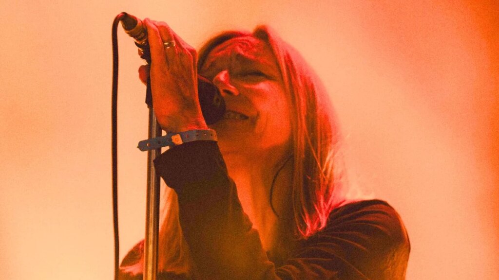 Beth Gibbons, do Portishead, vem ao Brasil como atração do C6 Fest 2027