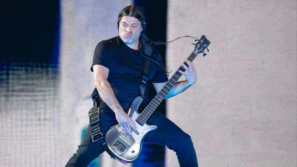 Robert Trujillo revela bastidores da escolha entre Ozzy Osbourne e Metallica