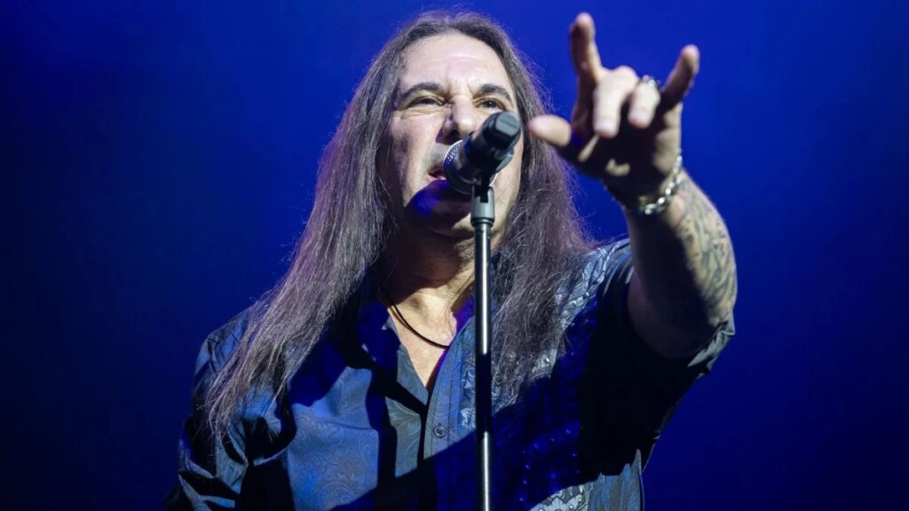 Savatage fará shows na América Latina em 2027, diz baixista