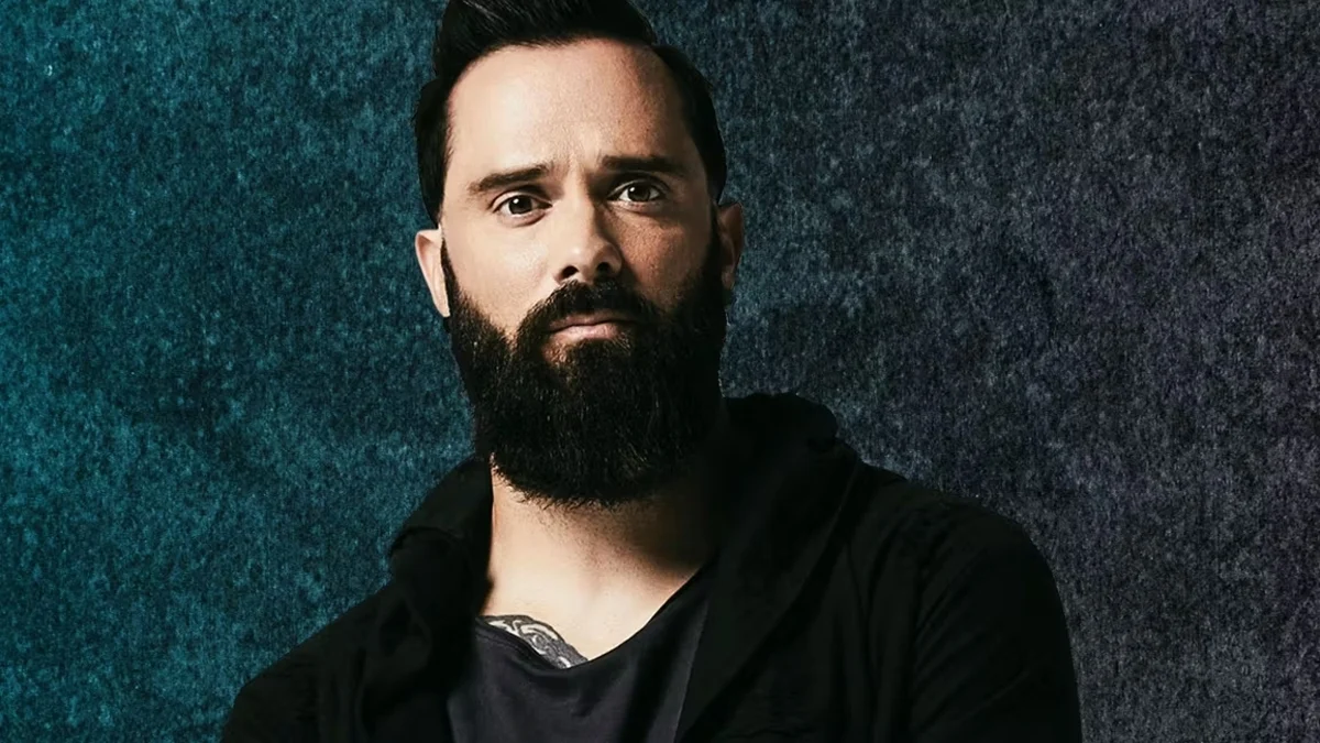 John Cooper, do Skillet, afirma ter “orgulho de ser um fanático por Jesus”