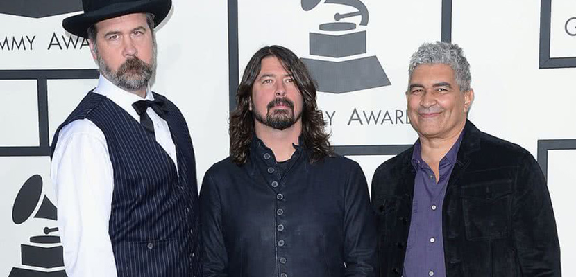Membros remanescentes do Nirvana recebem o Video Vanguard Awards no VMA 2026