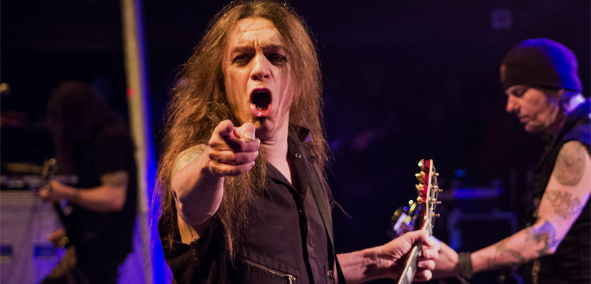 Skid Row está celebrando seus 40 anos de vida com a versão remasterizada de 40 Seasons: The Best Of Skid Row