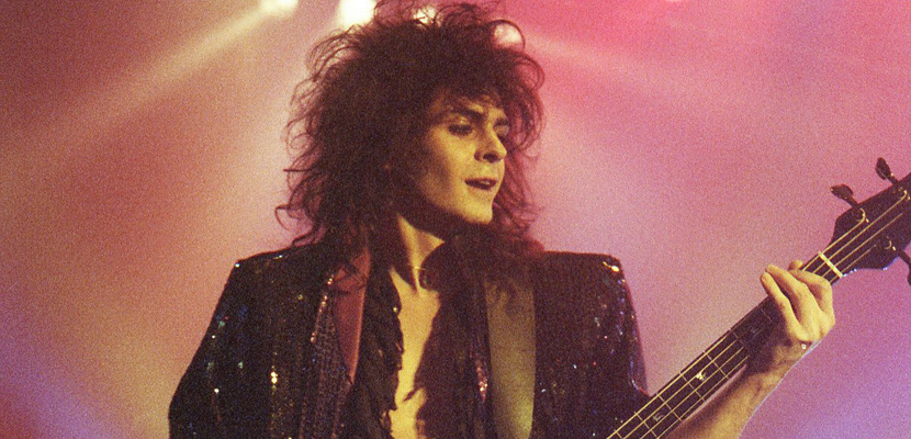 Phil Soussan afirma que não foi demitido da banda de Ozzy Osbourne: “Eu saí”